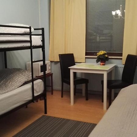 Guesthouse Outa Рованиеми Экстерьер фото